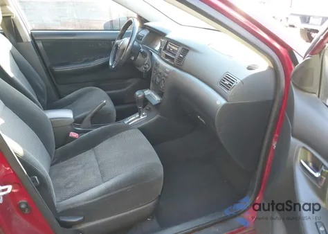 2005 Toyota Corolla S z USA, uszkodzony, nr VIN 1NXBR32E75Z402120